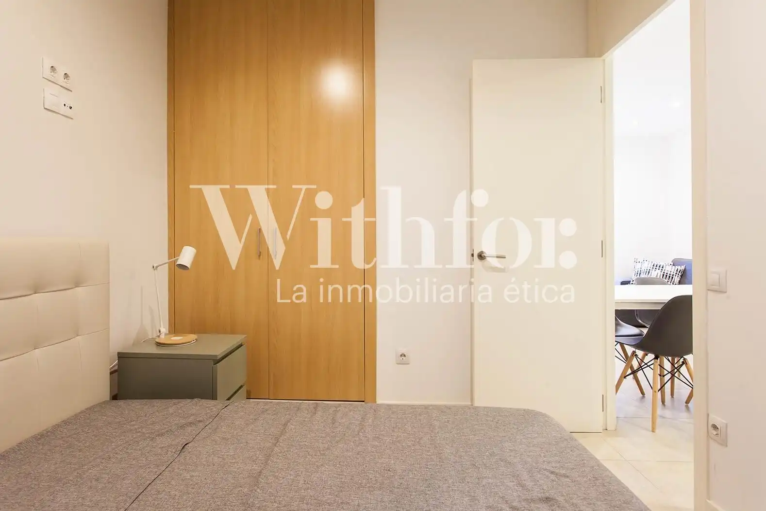 Bedroom of Flat for sale in Barcelona  with Air Conditioner, Heating and Parquet flooring