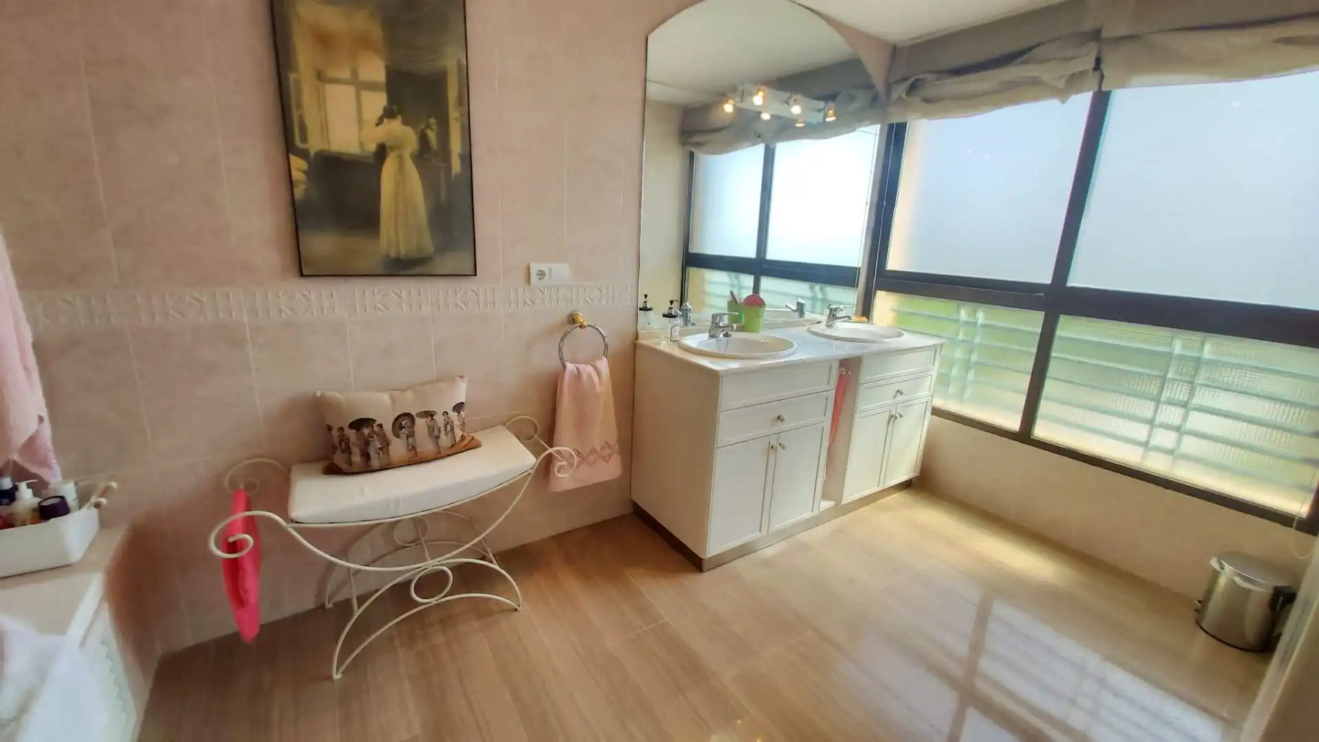 Bany de Apartament en venda en Benidorm amb Aire condicionat, Calefacció i Terrassa
