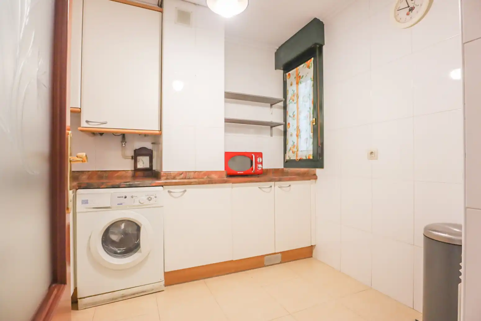Küche von Wohnung zur Miete in Oviedo  mit Heizung und Parkett