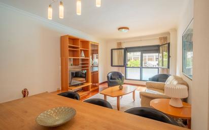 Sala d'estar de Apartament en venda en Las Palmas de Gran Canaria amb Balcó