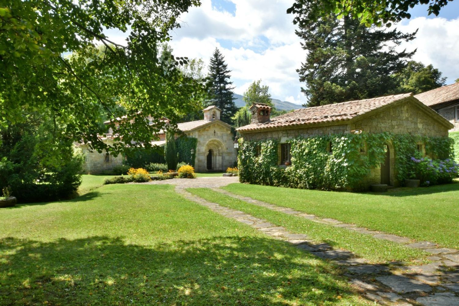 House or chalet for sale in  Ps Maristany, 19, Camprodon