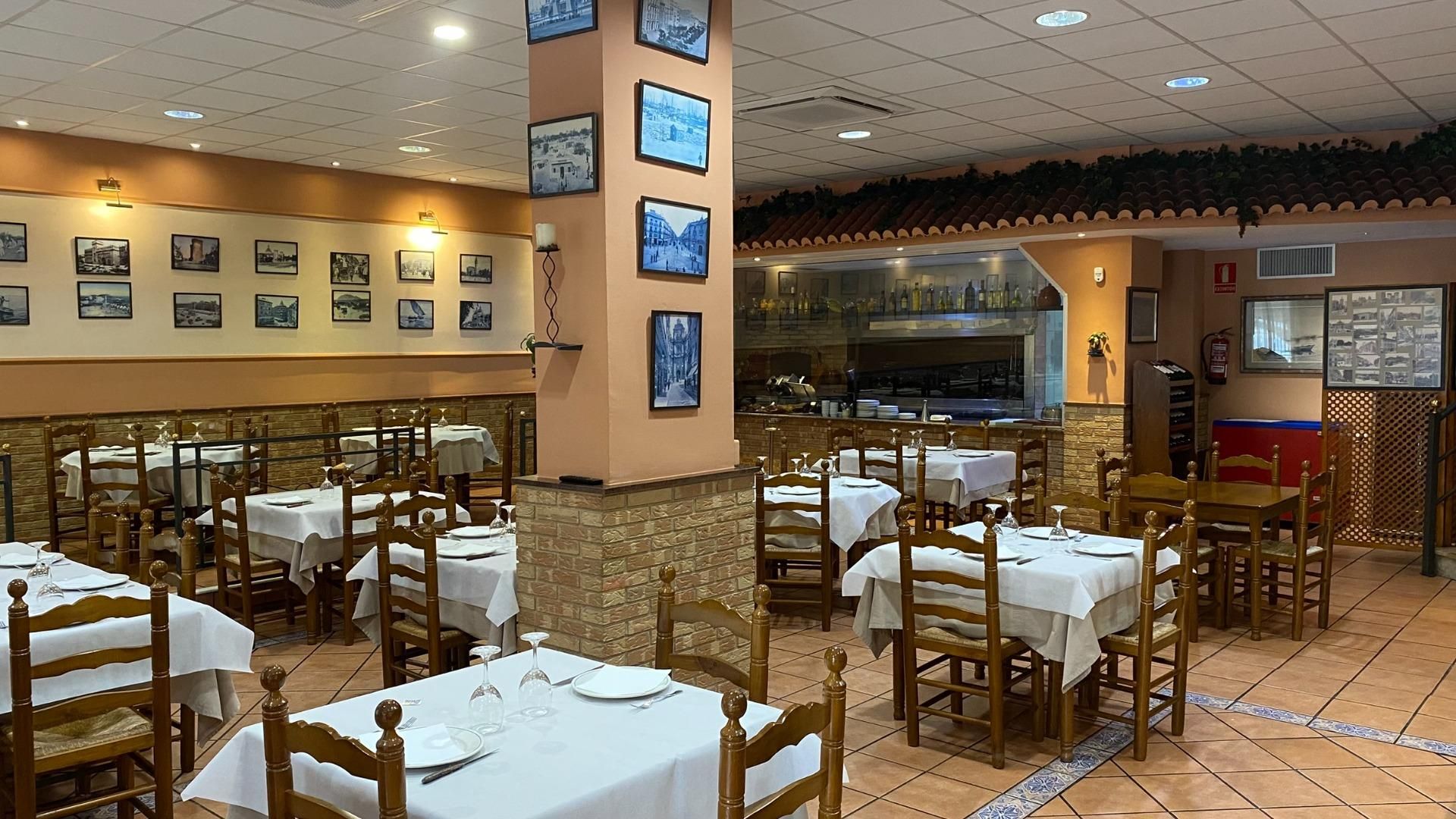Premises to rent in  Valencia Capital  with Air Conditioner and Furnished
