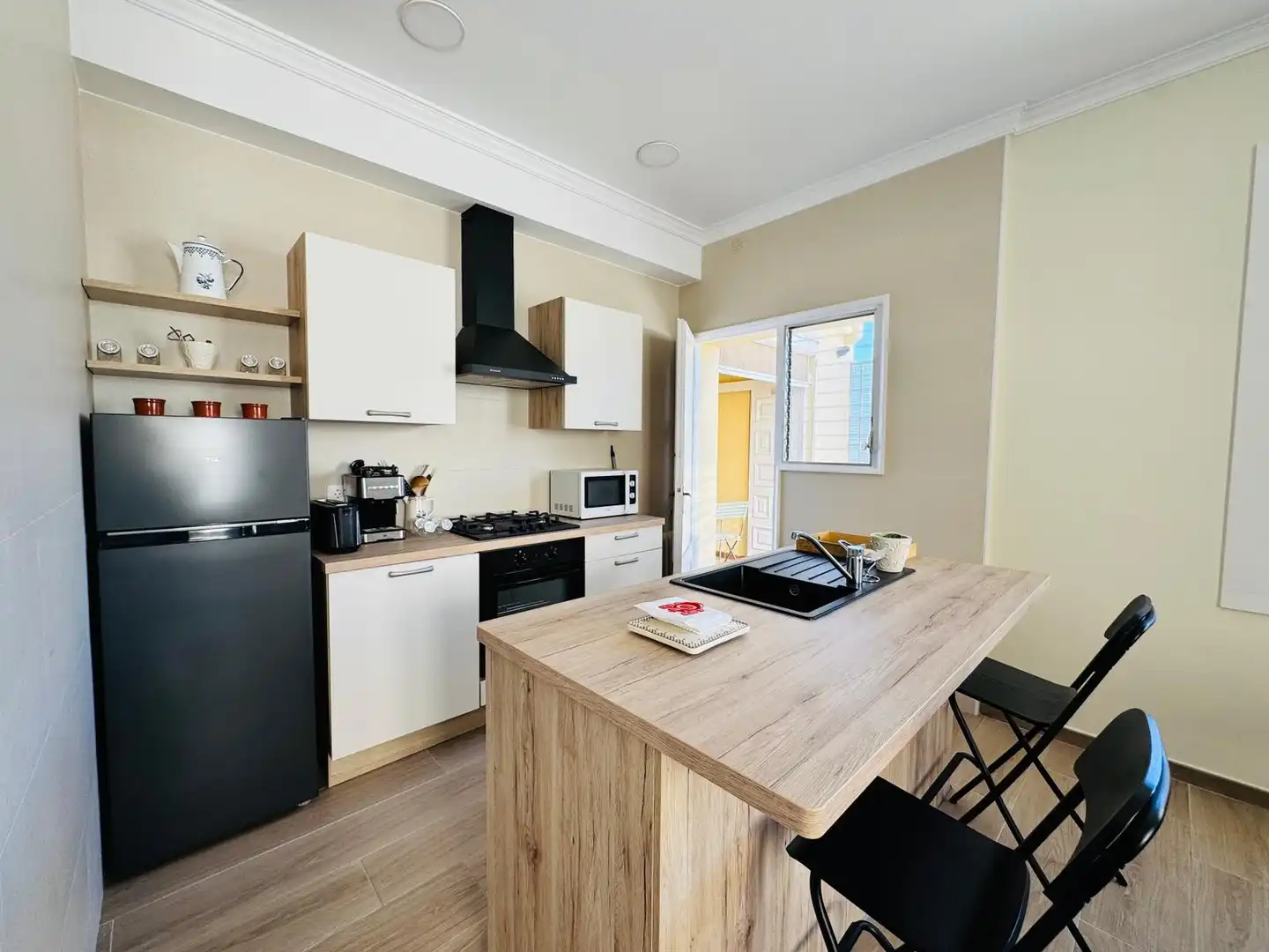 Kitchen of Flat for sale in Figueres  with Air Conditioner, Heating and Terrace