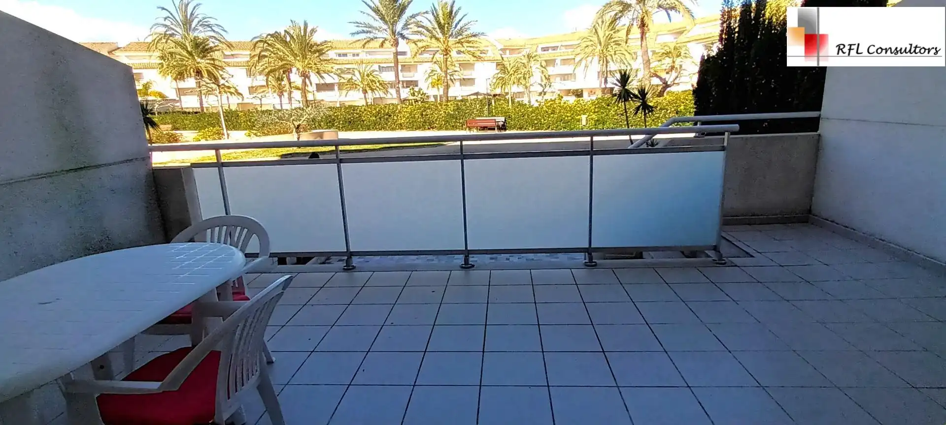 Terrasse von Erdgeschoss zur Miete in Torreblanca mit Privatgarten, Terrasse und Möbliert