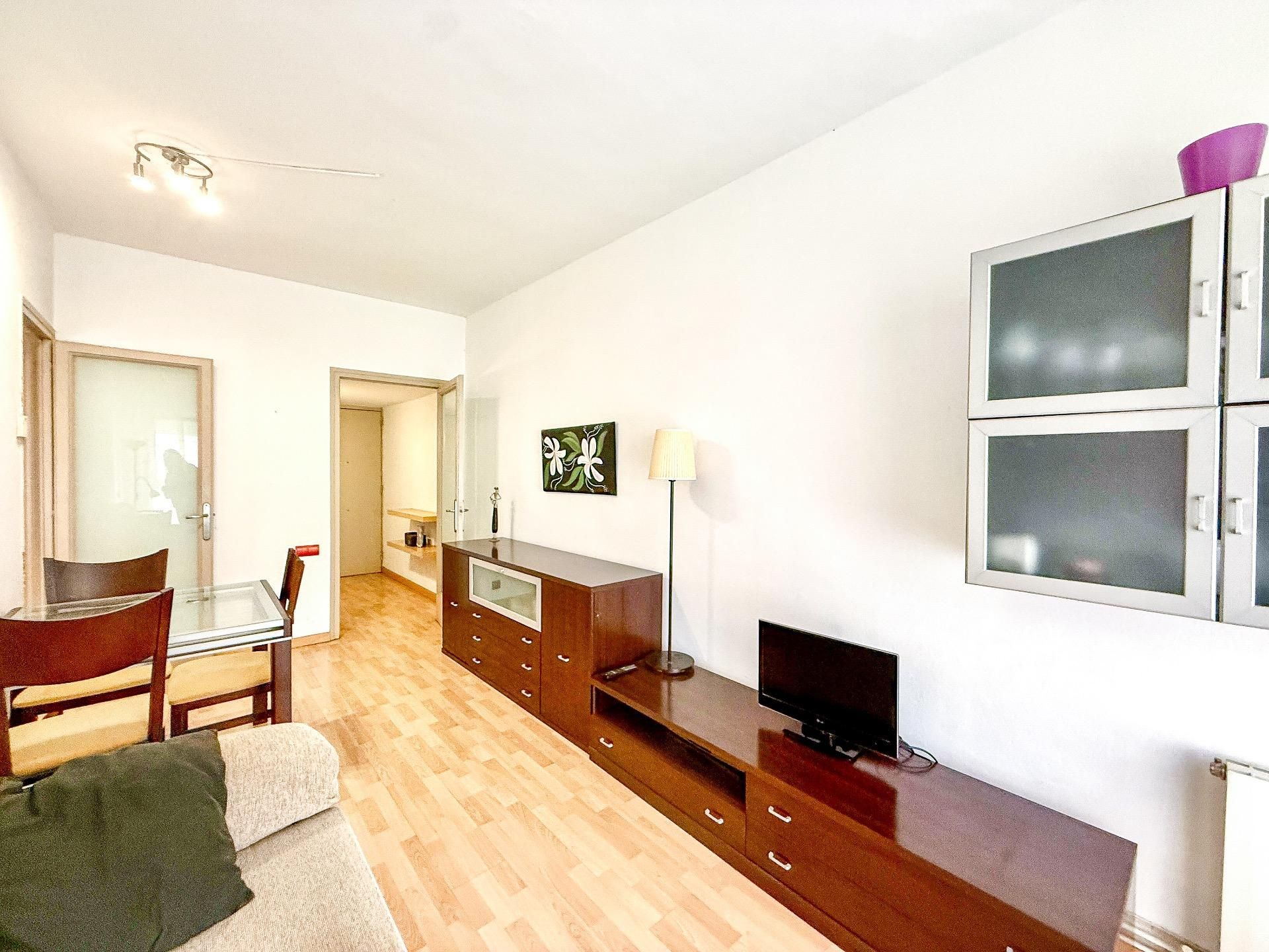 Sala d'estar de Pis en venda en  Barcelona Capital amb Calefacció i Parquet