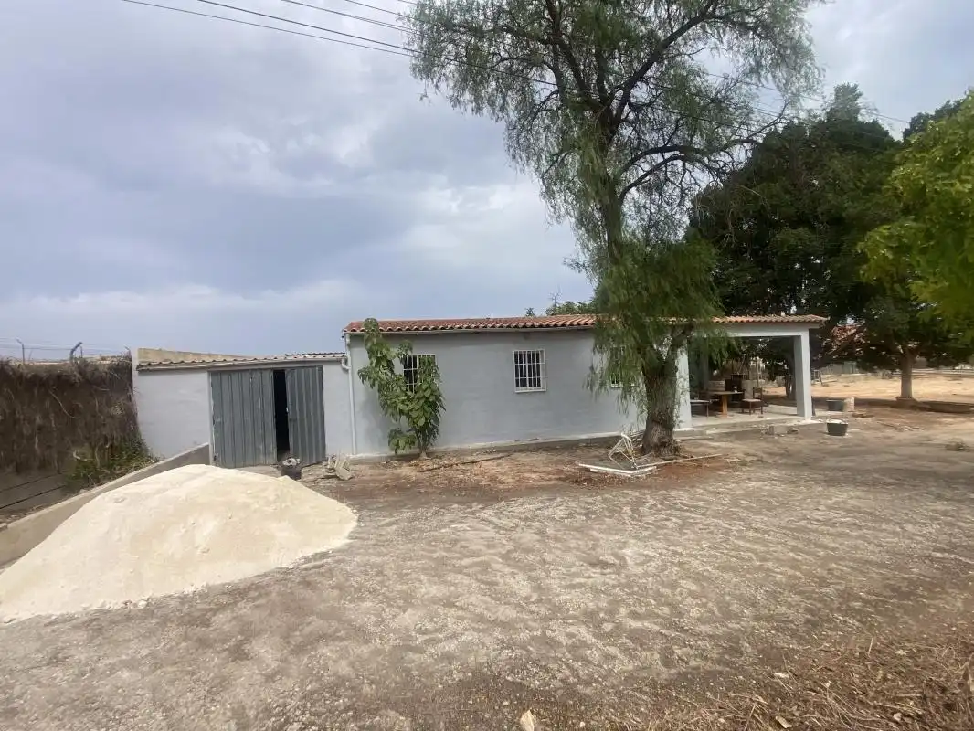 Vista exterior de Casa o xalet en venda en Elche / Elx amb Calefacció, Jardí privat i Terrassa