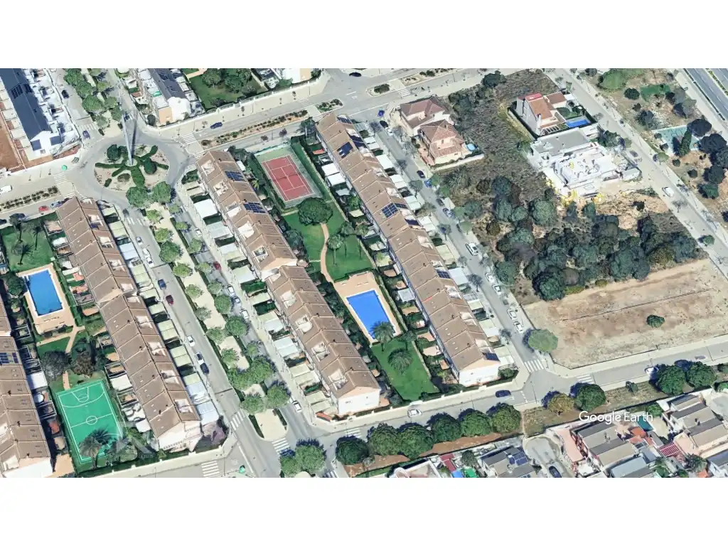 Exterior view of Detached homes for sale in Gandia