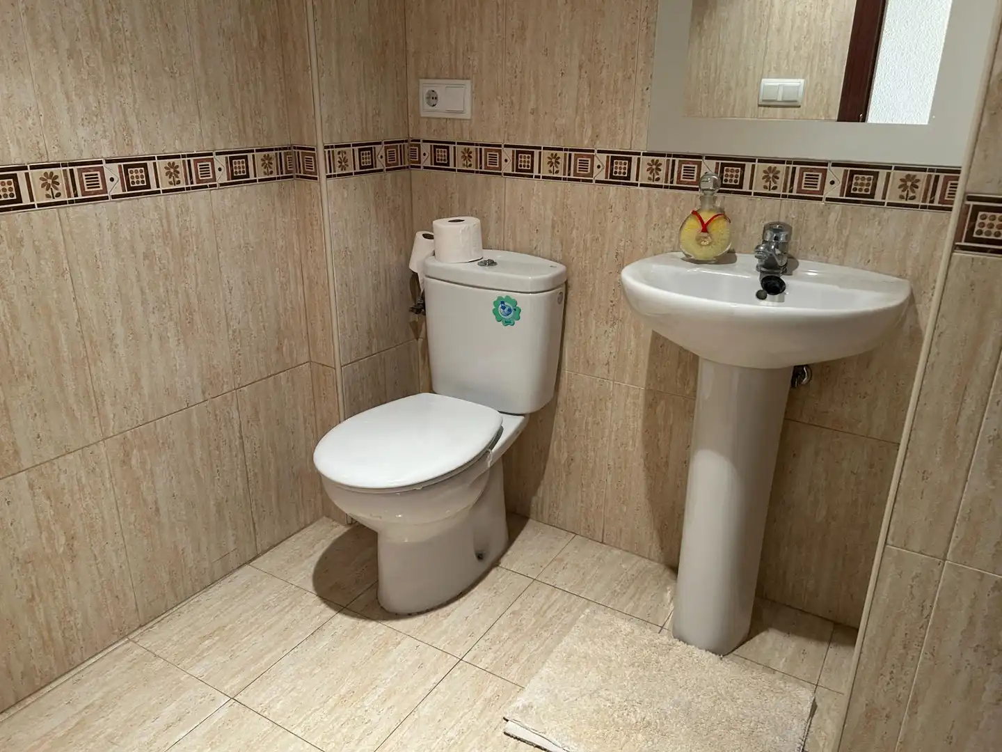 Baño de Piso en venta en Castellón de la Plana / Castelló de la Plana con Balcón