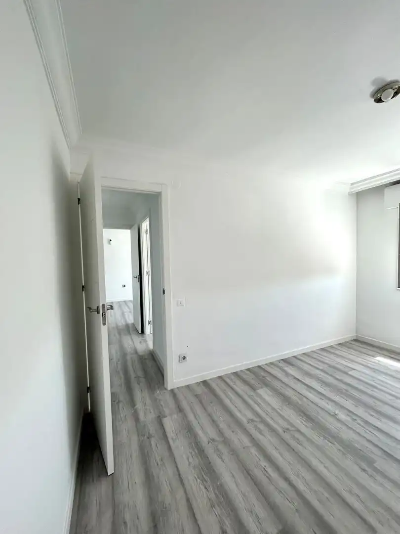 Flat for sale in Sevilla  with Air Conditioner