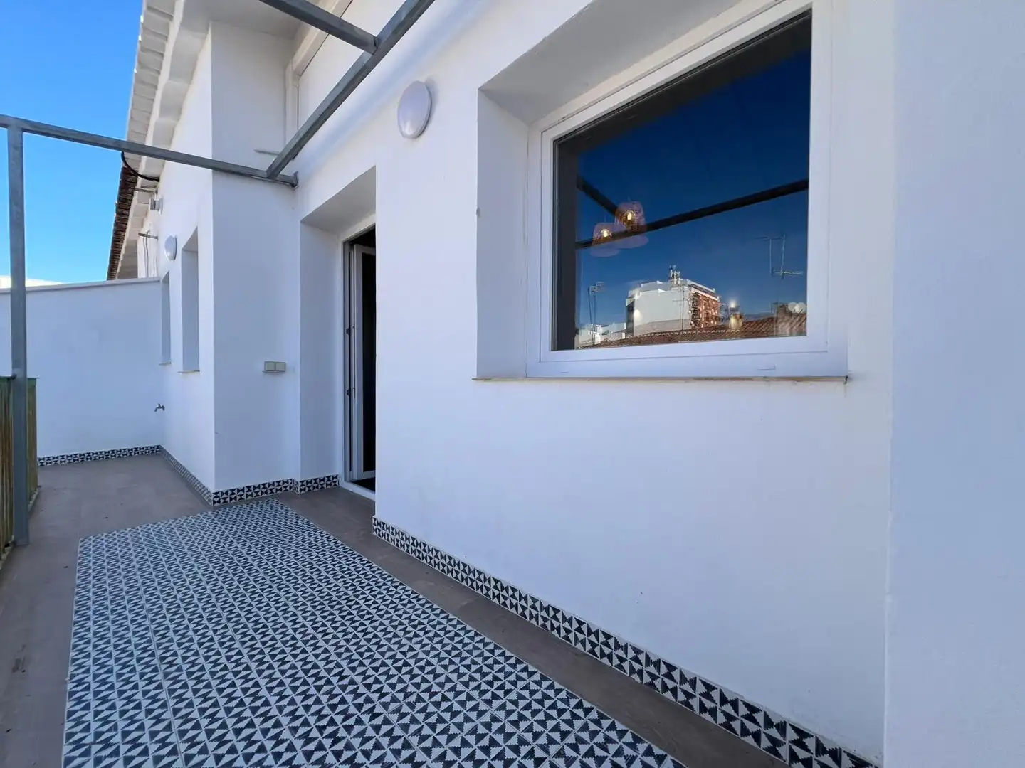 Terraza de Piso de alquiler en Sagunto / Sagunt con Aire acondicionado, Amueblado y Horno