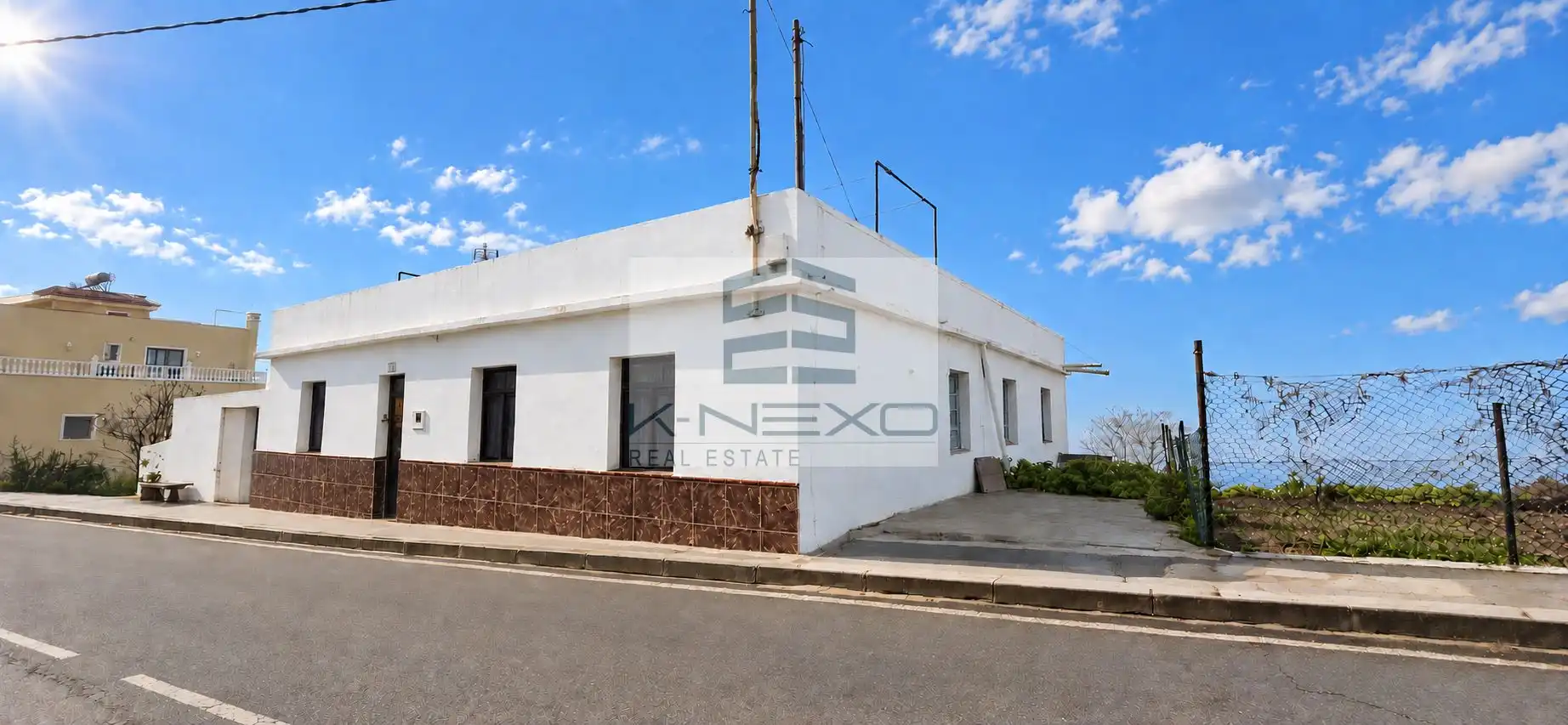 Vista exterior de Casa adosada en venta en San Juan de la Rambla, Santa Cruz de Tenerife