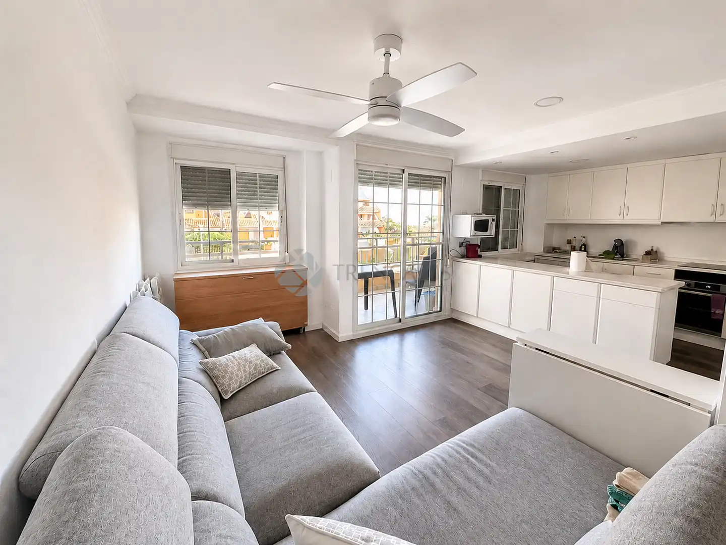 Sala de estar de Piso en venta en Valencia con Terraza, Piscina y Balcón