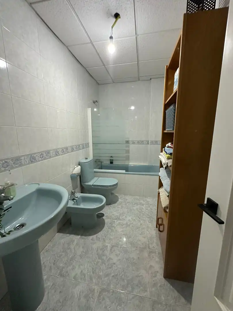 Bany de Dúplex en venda en Don Benito amb Aire condicionat, Calefacció i Terrassa