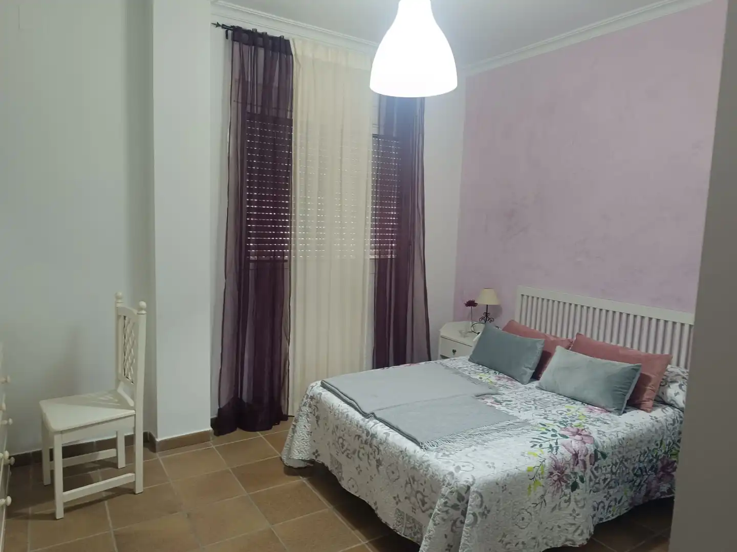 Dormitori de Casa o xalet en venda en Alcalá de Guadaira amb Aire condicionat, Calefacció i Jardí privat