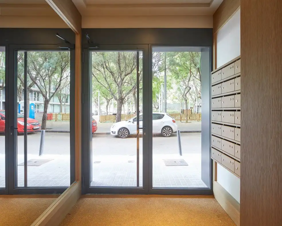 Pis de lloguer en L'Hospitalet de Llobregat amb Aire condicionat, Calefacció i Parquet