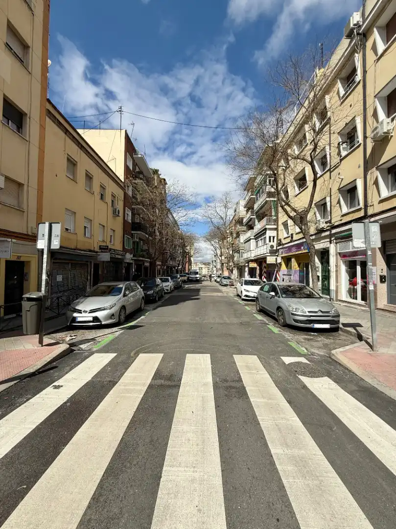 Vista exterior de Planta baja en venta en Madrid con Aire acondicionado, Calefacción y Amueblado