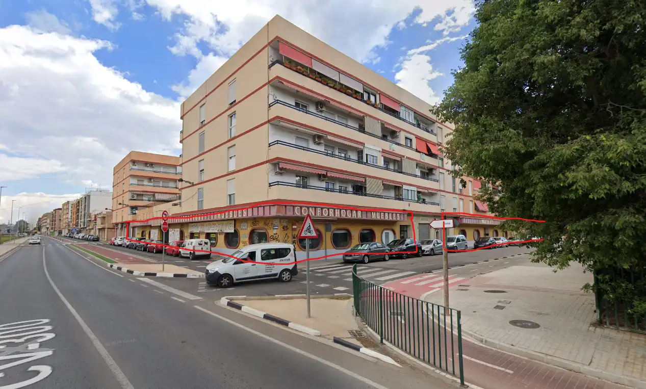 Local comercial en venta en Carrer de Salvador Giner 2, imagen 3