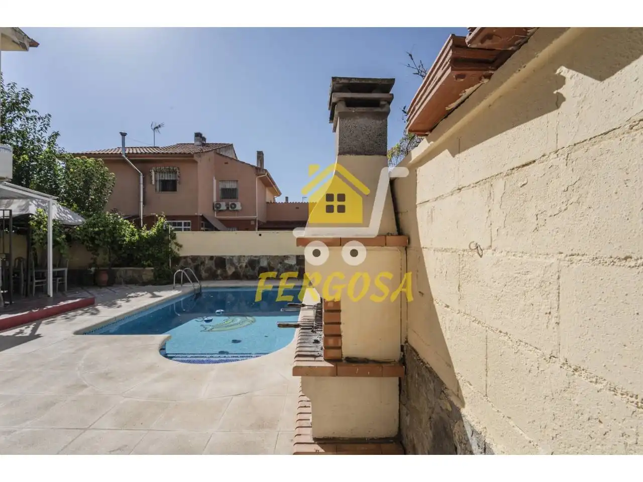 Piscina de Casa adosada en venda en Las Ventas de Retamosa amb Jardí privat, Terrassa i Piscina