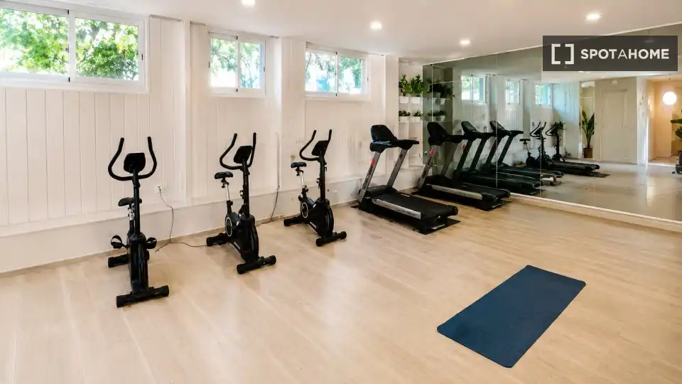 Apartament per a compartir en Valladolid amb Aire condicionat, Terrassa i Moblat
