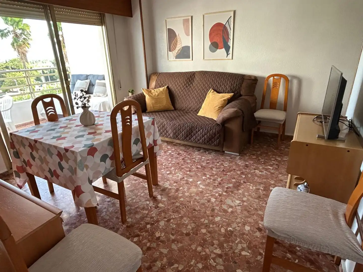 Sala de estar de Apartamento de alquiler en Cullera con Terraza, Amueblado y Piscina comunitaria