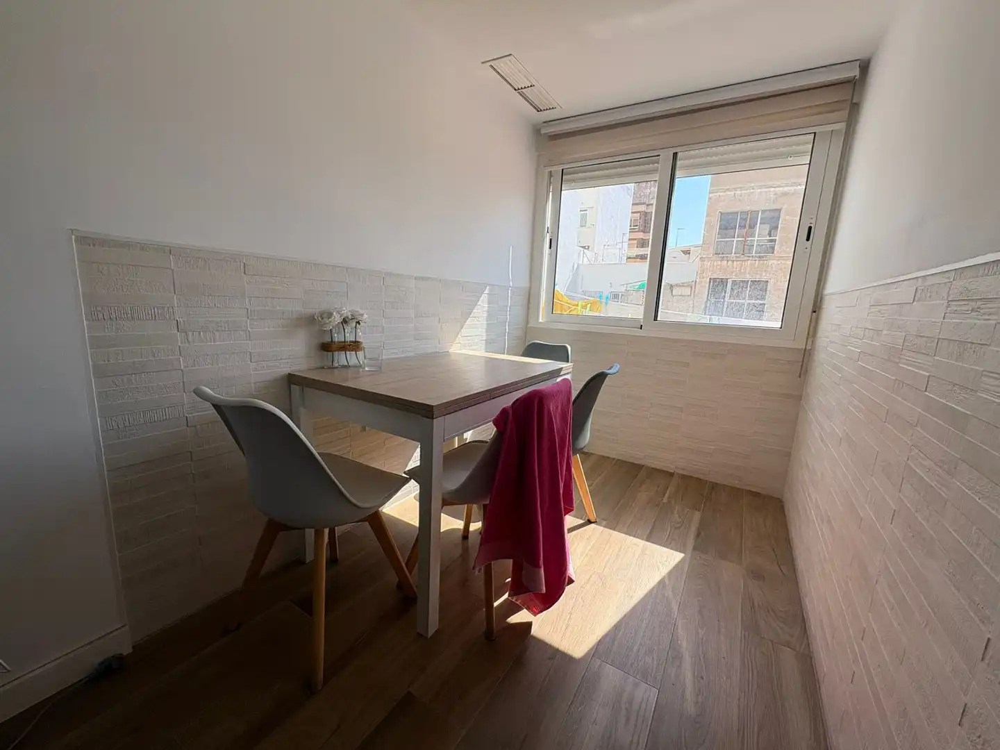 Comedor de Piso de alquiler en San Vicente del Raspeig / Sant Vicent del Raspeig con Aire acondicionado, Calefacción y Amueblado