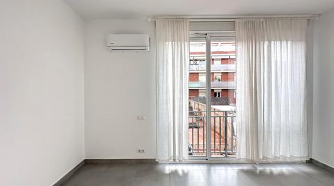 Foto 2 de Pis de lloguer a Casagemes, Badalona