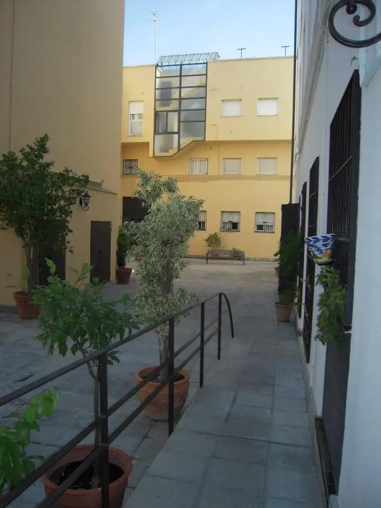 Vista exterior de Piso en venta en Sevilla con Balcón y Jacuzzi