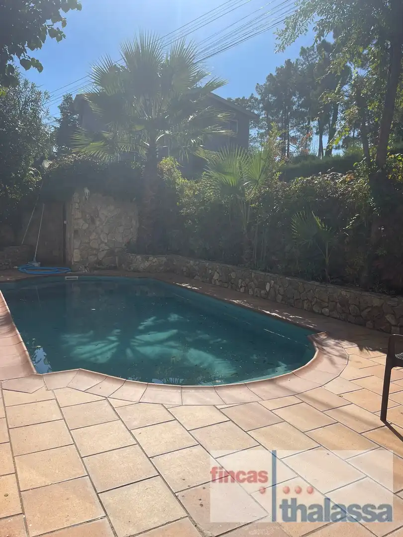 Casa con piscina in vendita a Condado del Jaruco - Puigventós, imagen 2