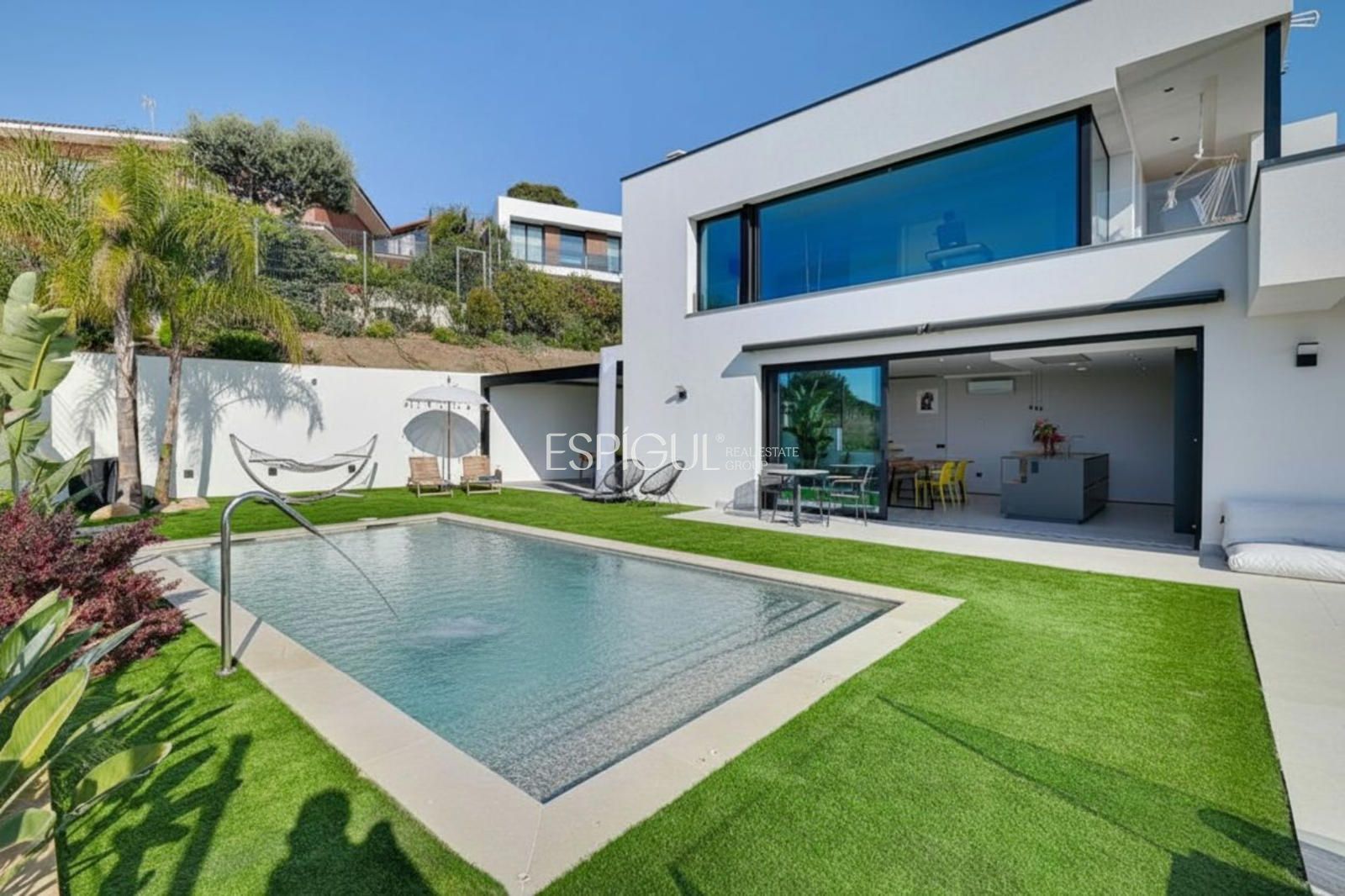 Exterior view of House or chalet for sale in Santa Susanna  with Private garden, Terrace and Storage room