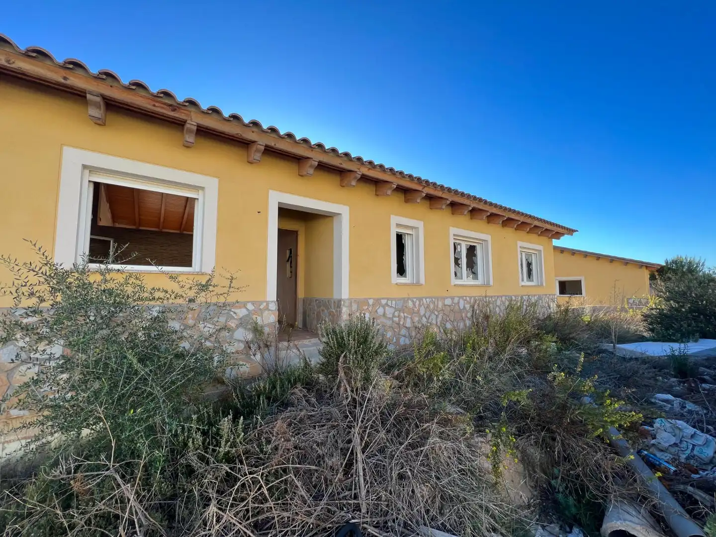 Vista exterior de Casa o chalet en venta en L'Énova con Jardín privado, Terraza y Trastero