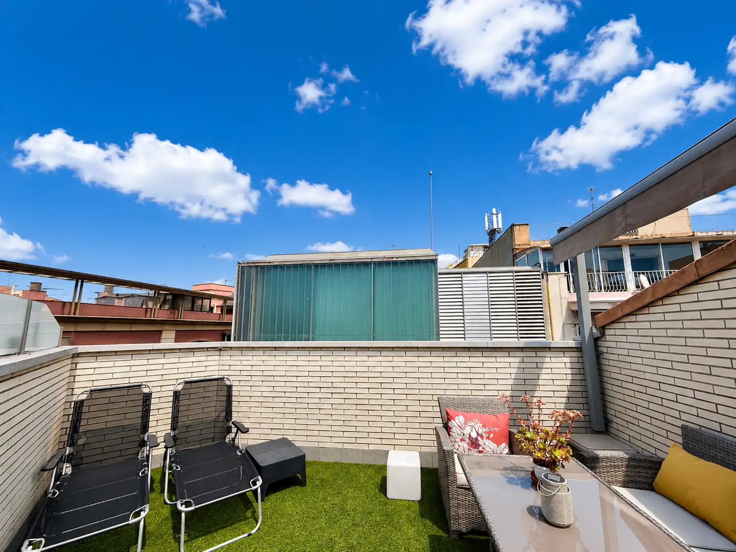 Terraza de Dúplex en venta en Cornellà de Llobregat con Terraza, Trastero y Balcón