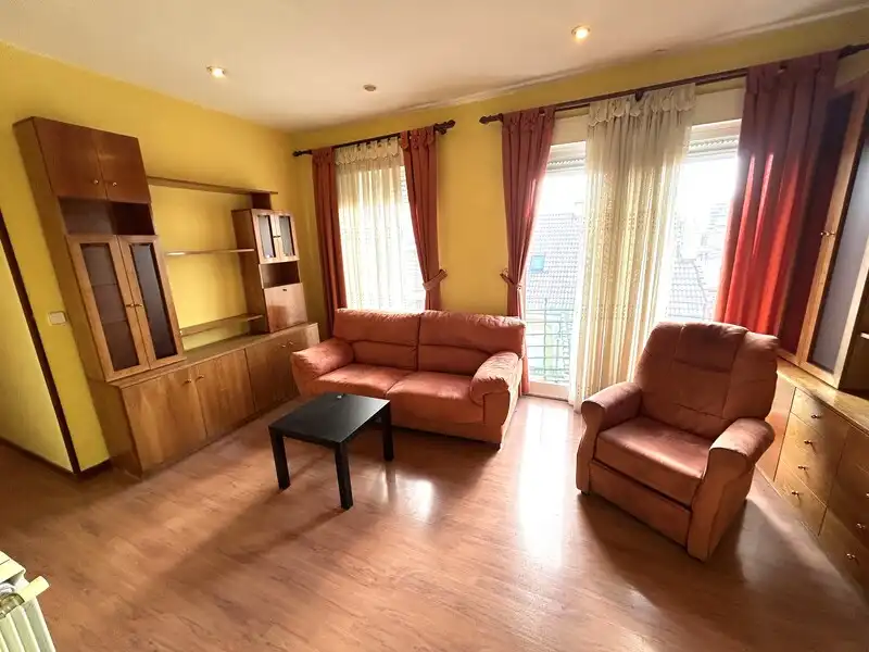 Sala d'estar de Pis en venda en Madrid amb Aire condicionat, Calefacció i Terrassa