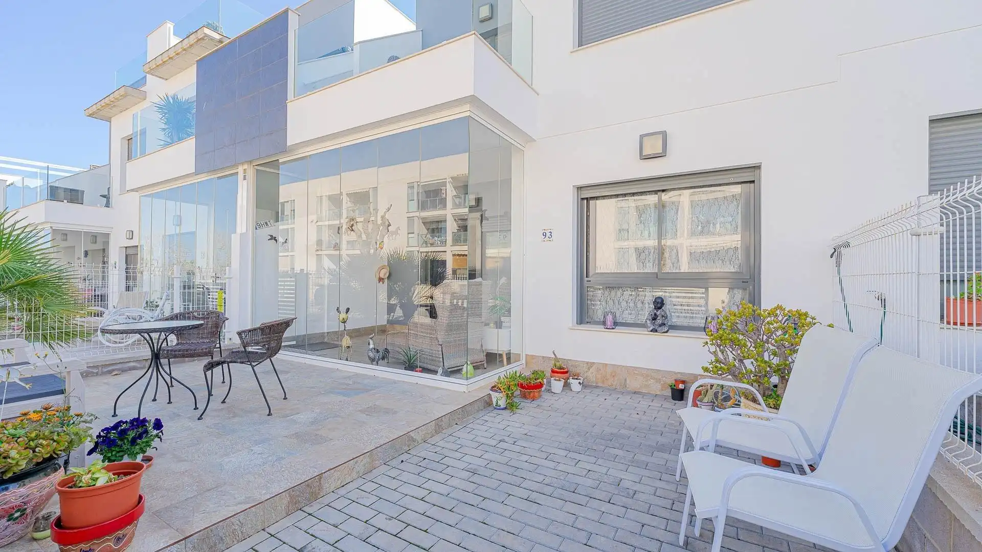 Vista exterior de Casa o chalet en venta en Pilar de la Horadada con Jardín privado, Trastero y Amueblado