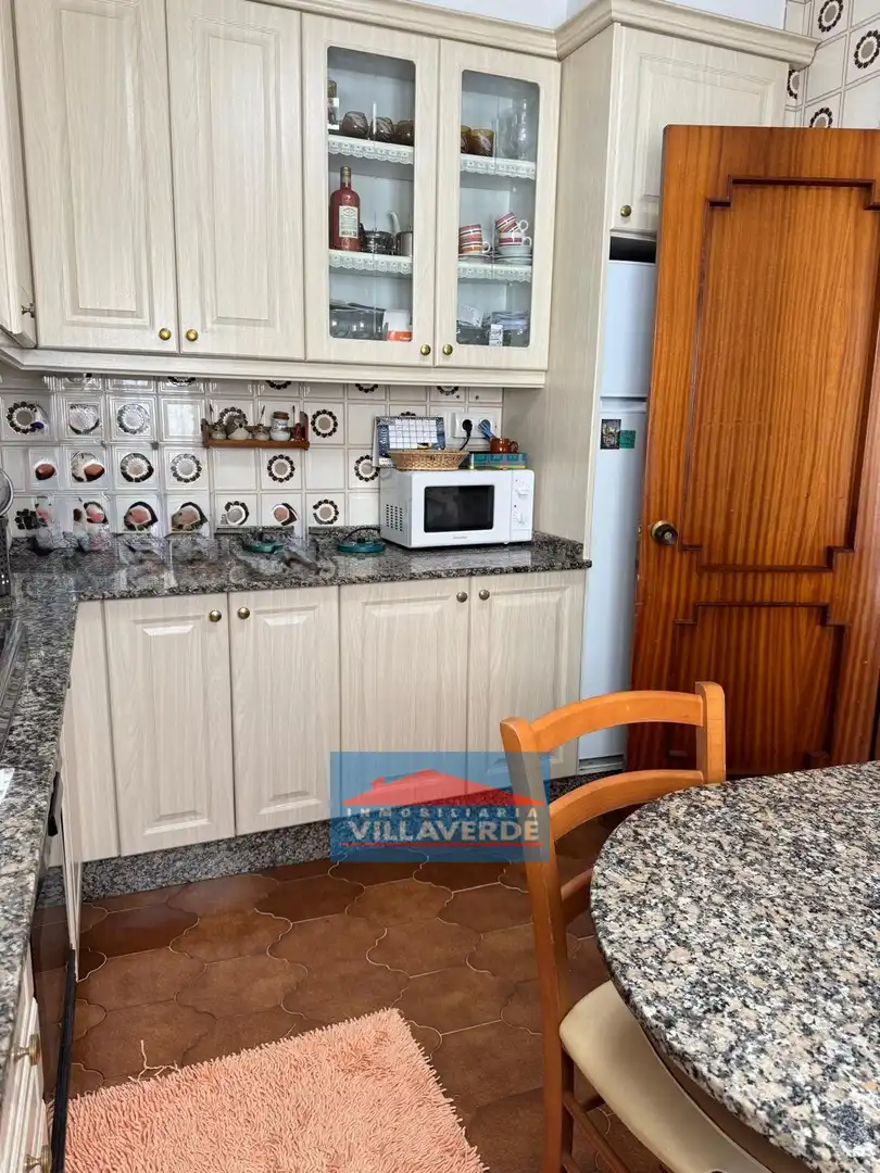 Casa adosada en venta en Cangas pueblo