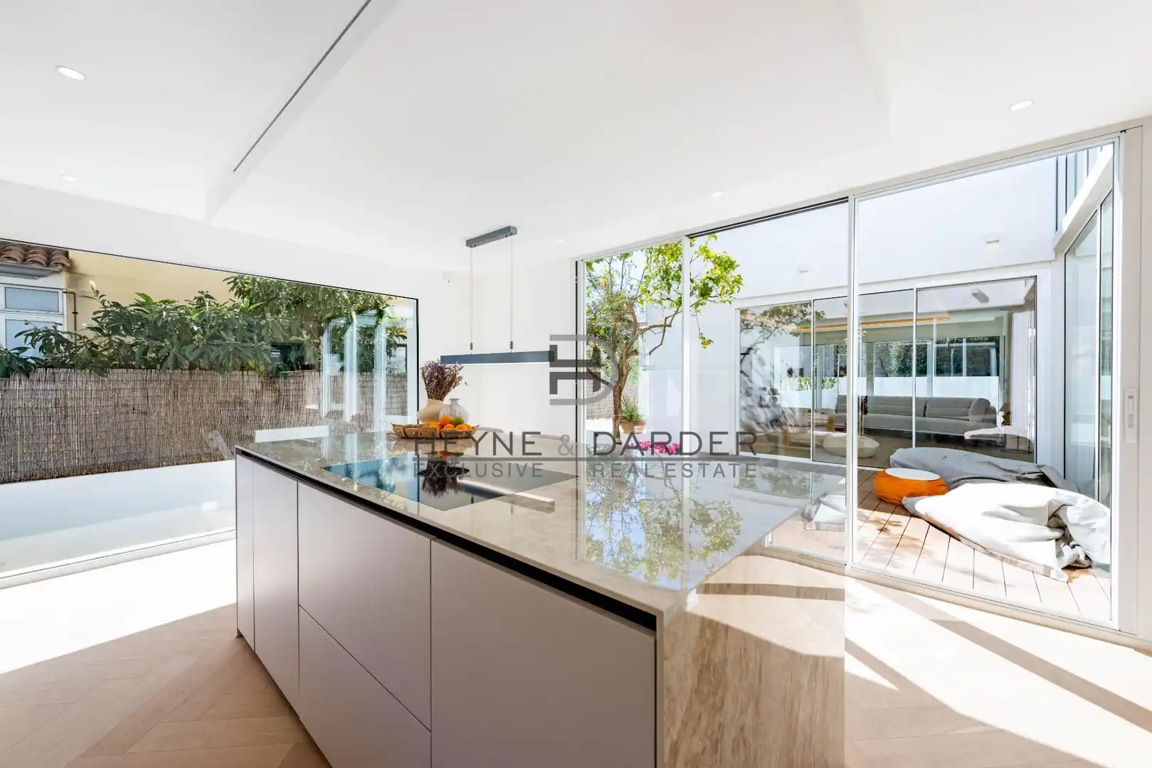 Cuina de Casa o xalet en venda en  Palma de Mallorca amb Aire condicionat, Calefacció i Jardí privat