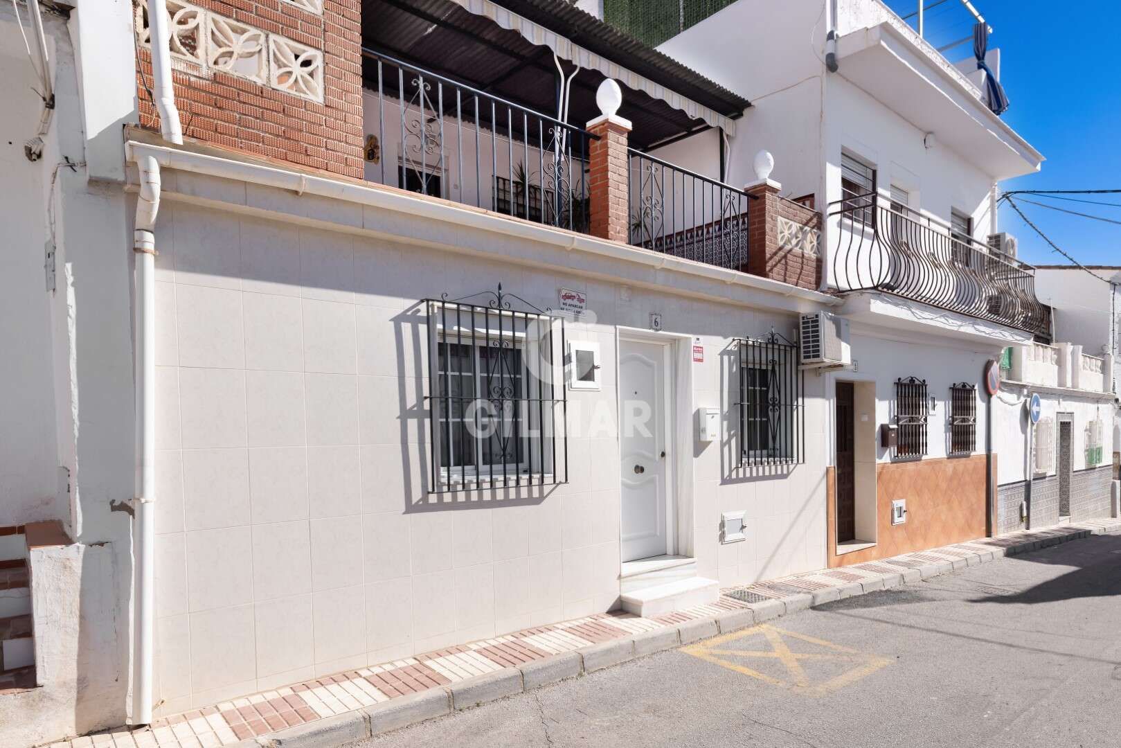 Vista exterior de Casa adosada en venda en Benalmádena