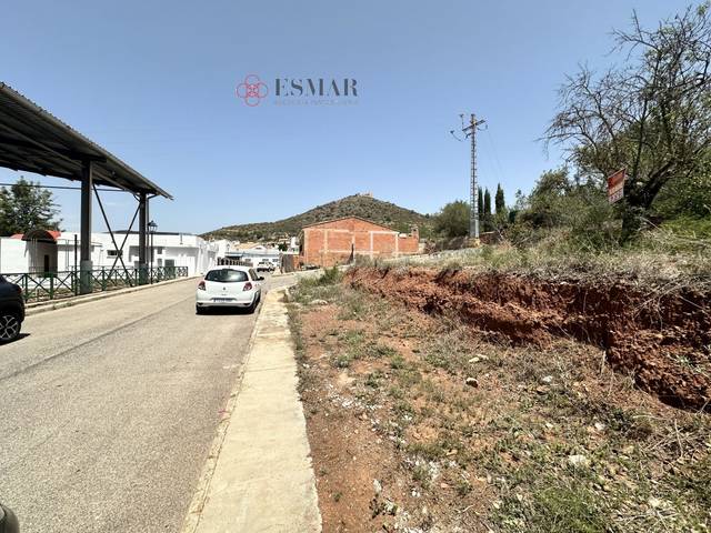 Terreno residencial en Venta en Azuébar