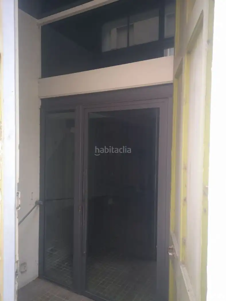 Business premises to rent in Calle Fontanella, de 11
