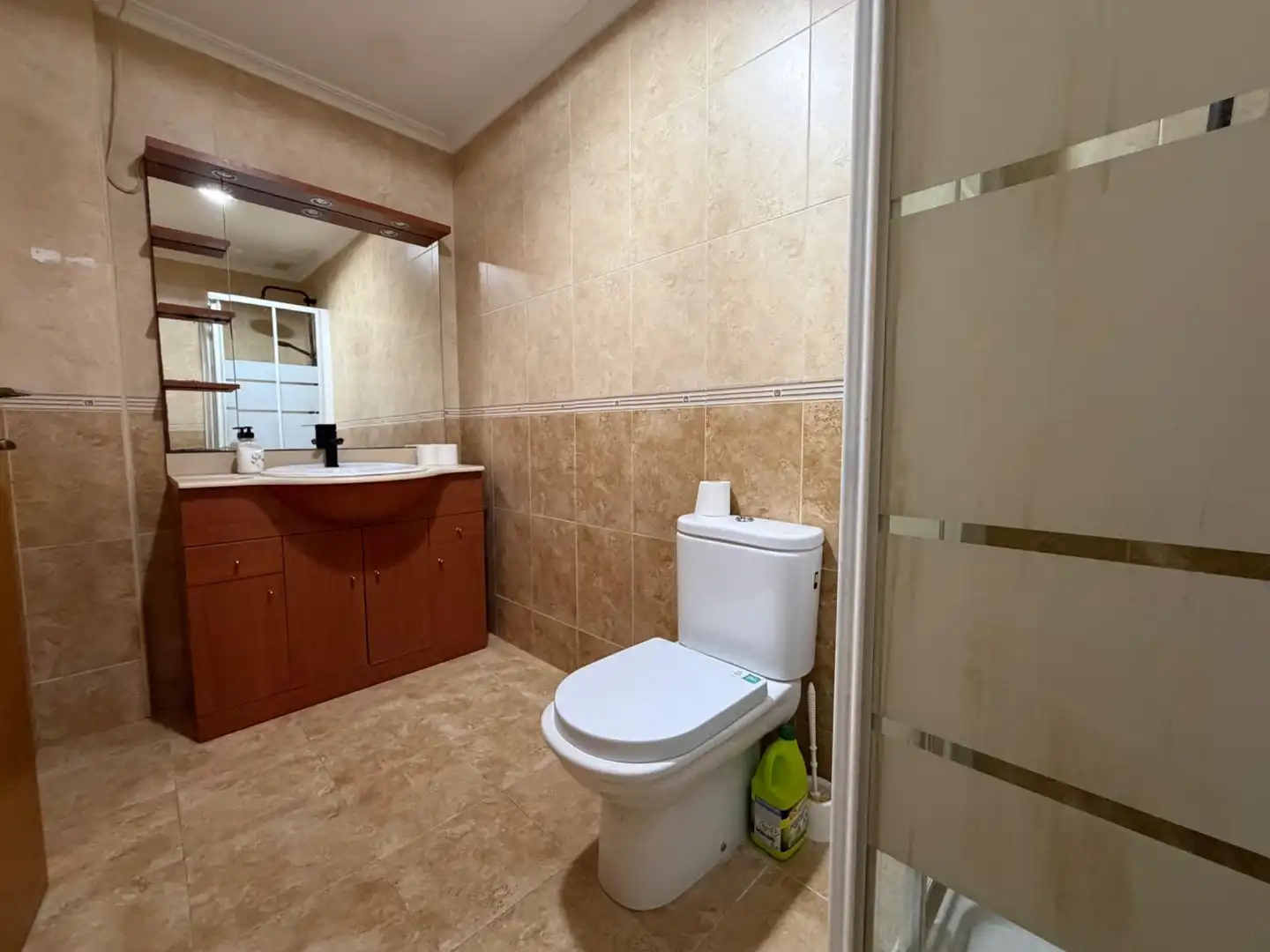 Baño de Piso en venta en Benaguasil con Aire acondicionado, Terraza y Trastero