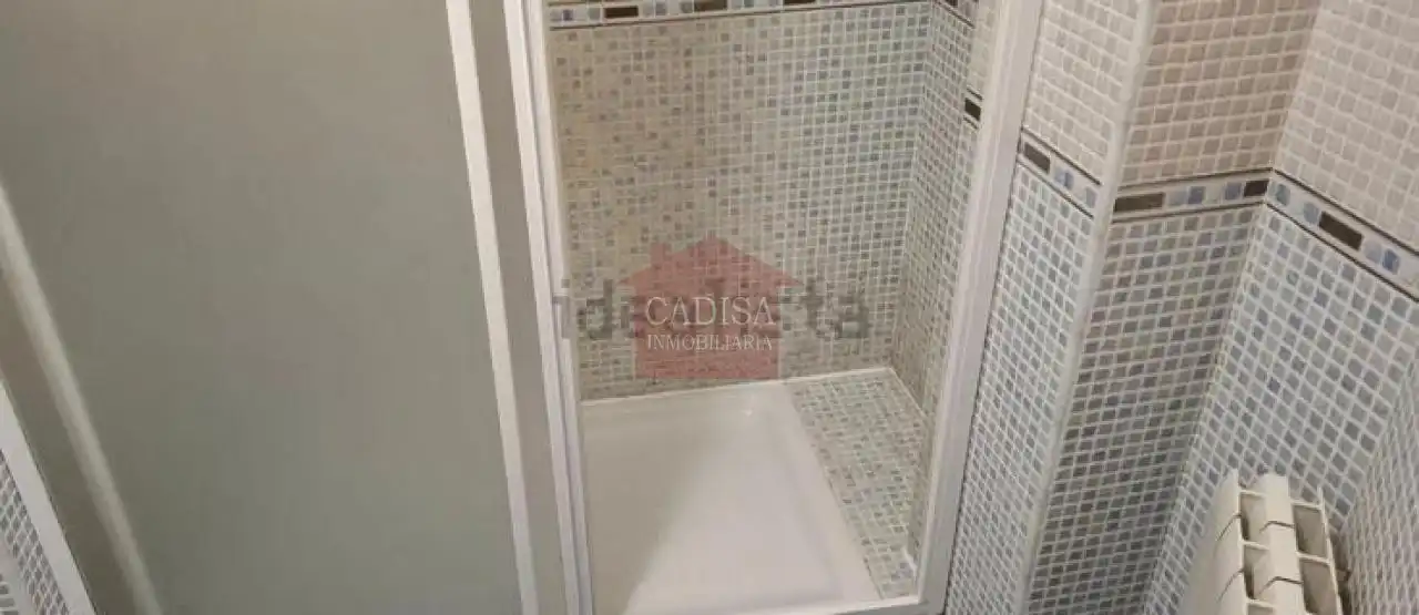 Baño de Apartamento en venta en Salamanca con Calefacción, Amueblado y Balcón