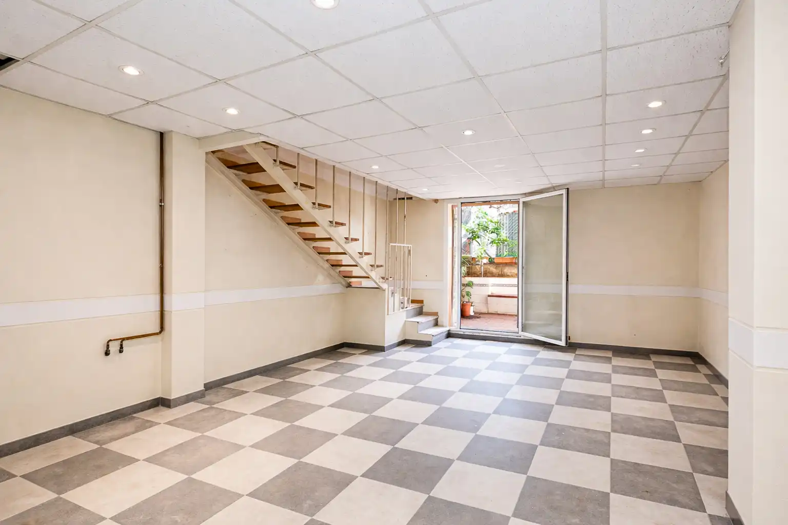 Study for sale in Barcelona  with Heating, Terrace and Oven