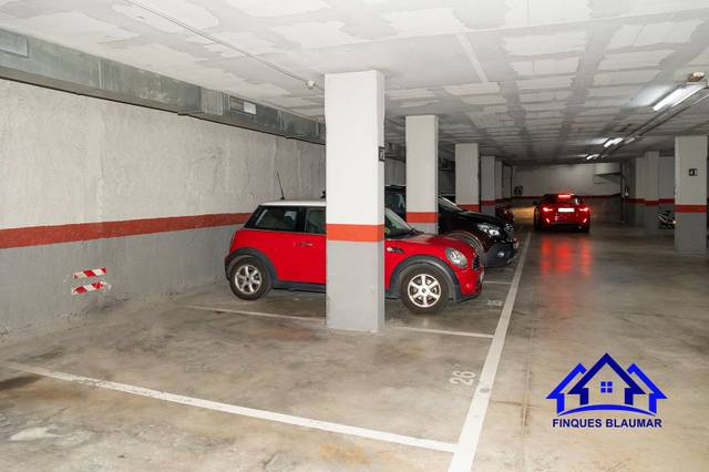 Garaje en Venta en Zona alta