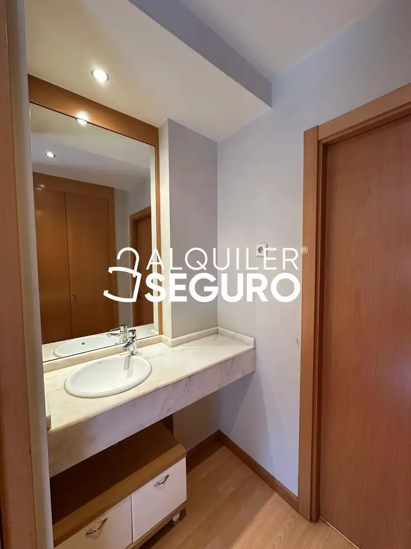 Loft de alquiler en Luis Sauquillo, El Arroyo - La Fuente