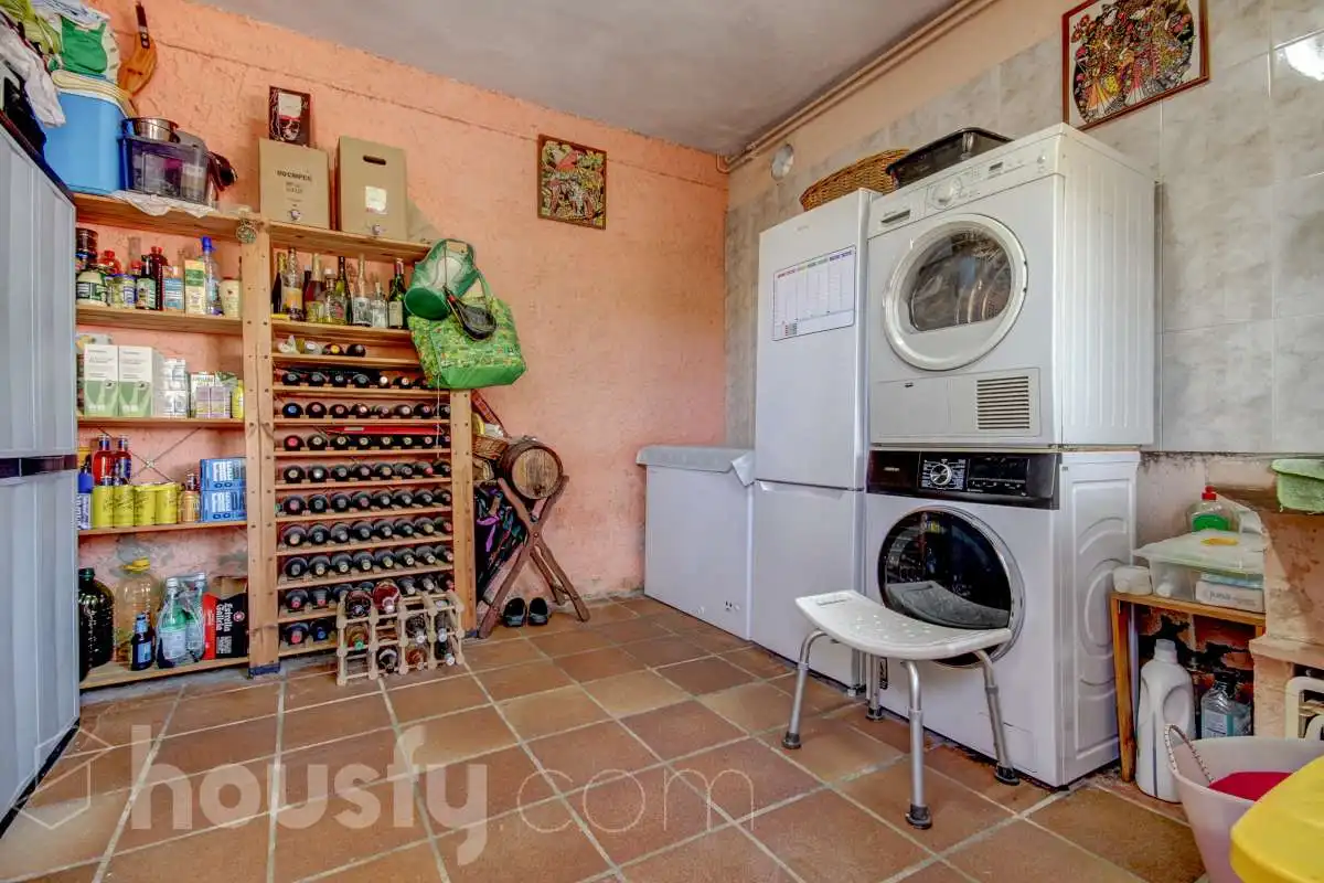 Casa con piscina en venta en Avinguda de Corbera ., imagen 37