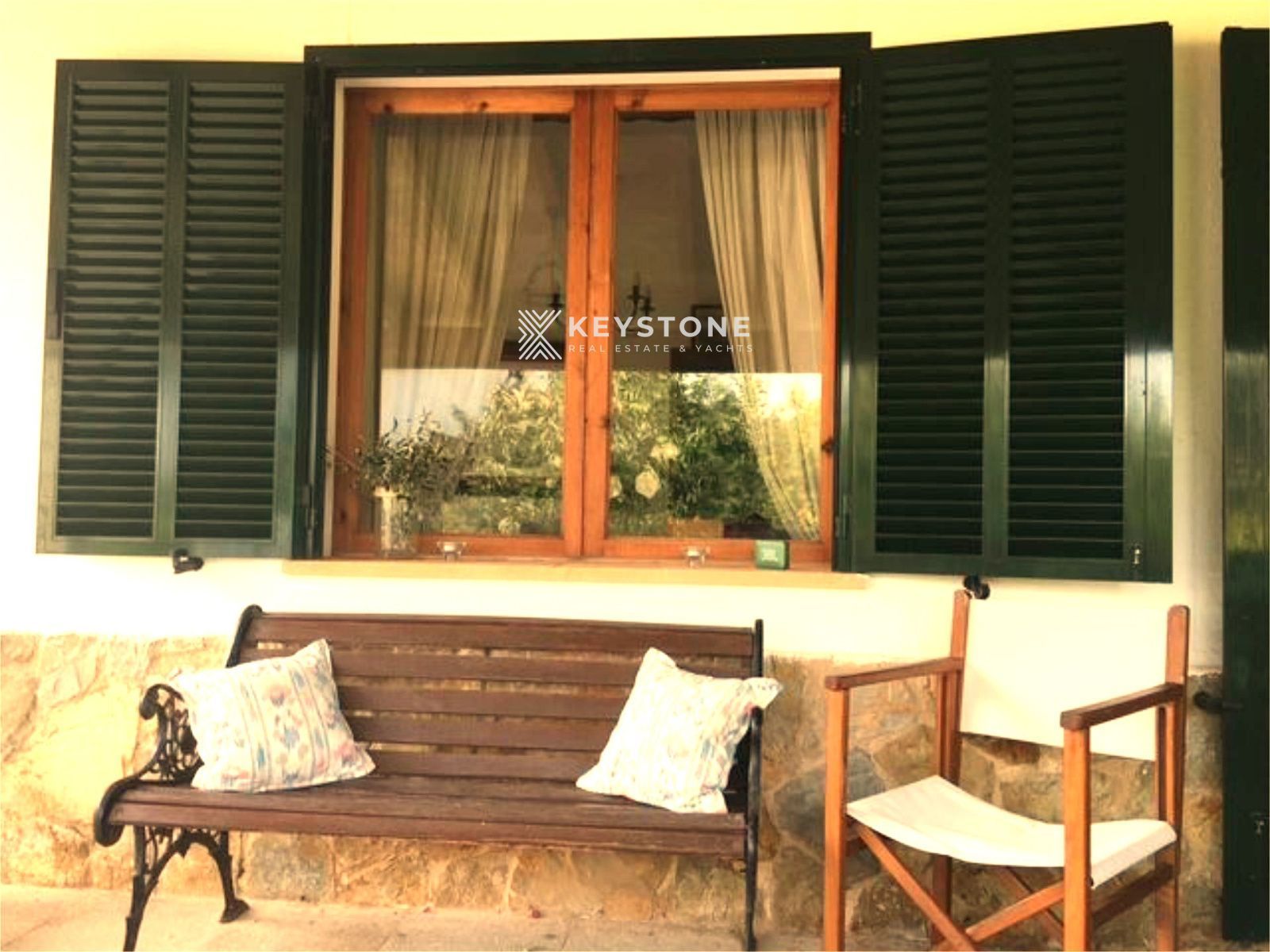 Exterior view of Attic to rent in Andratx  with Air Conditioner and Terrace