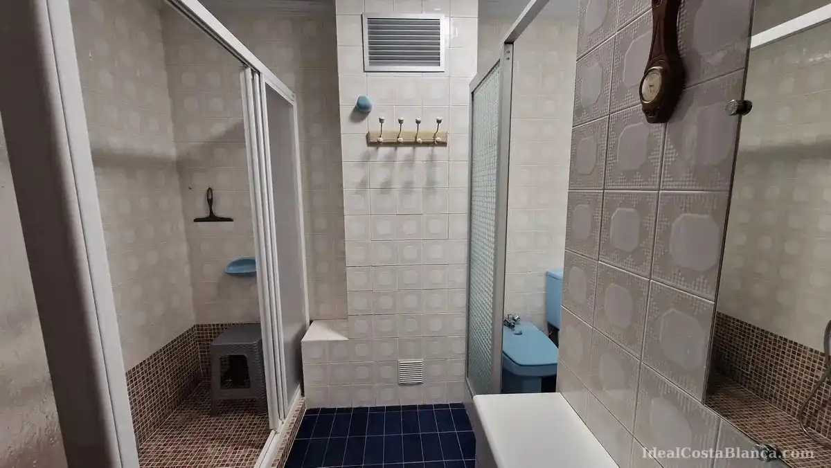 Badezimmer von Country house zur Miete in El Castell de Guadalest, Alicante