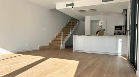 Foto 2 de Casa adosada en venta en Carrer Pintor Solives, 170, Banyoles, Girona