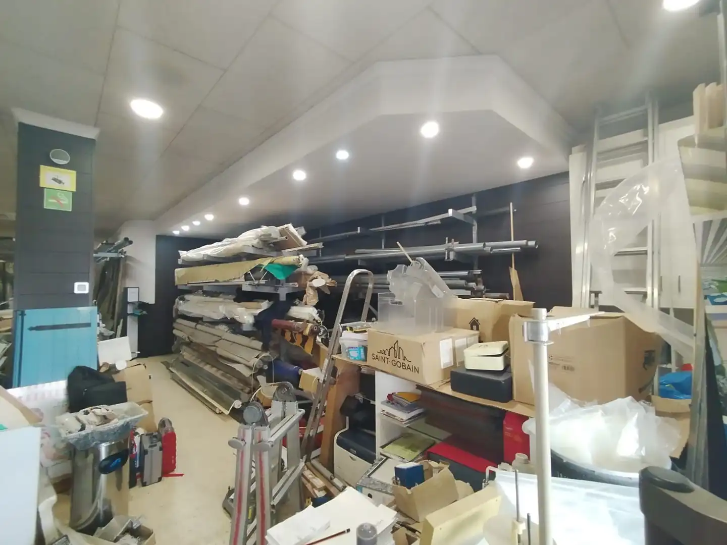 Local comercial en venda a NAPOLS, imagen 3