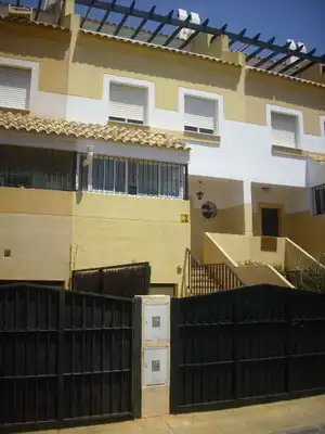 Maison mitoyenne à vendre à Avenida Trapiche 69, imagen 2