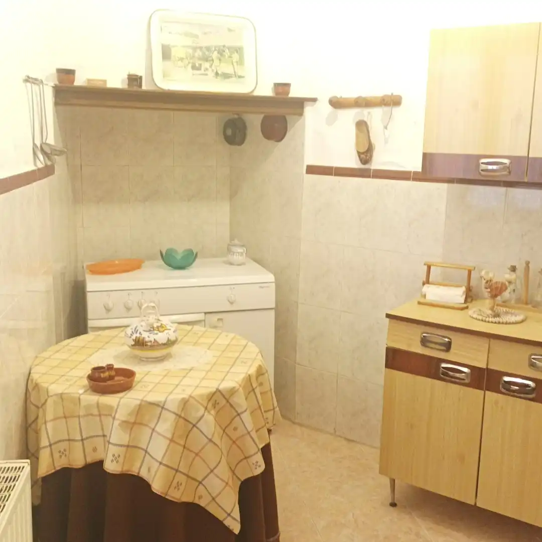 Cocina de Casa o chalet en venta en Villanueva de Alcardete con Calefacción, Jardín privado y Parquet